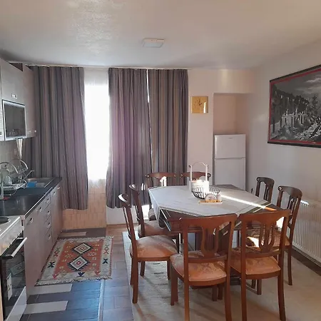 Aronia Villa *